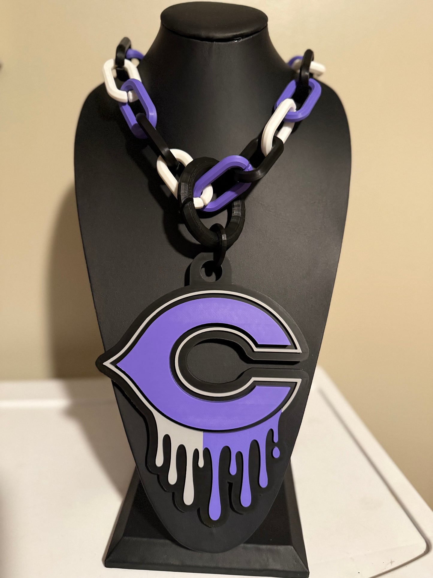 Customizable Logo Chain