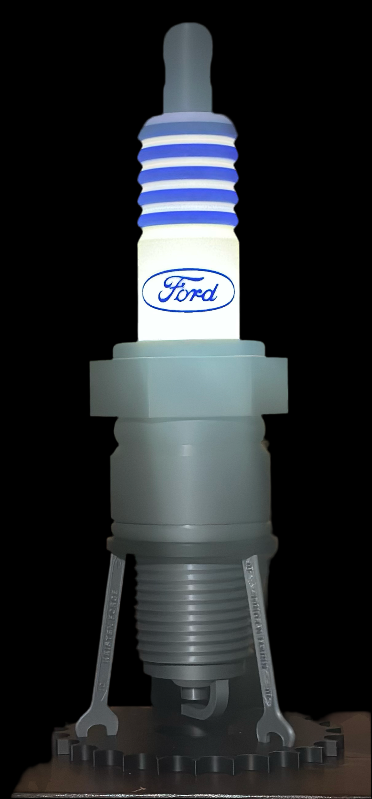 Ford usb lit spark plug lamp with stand