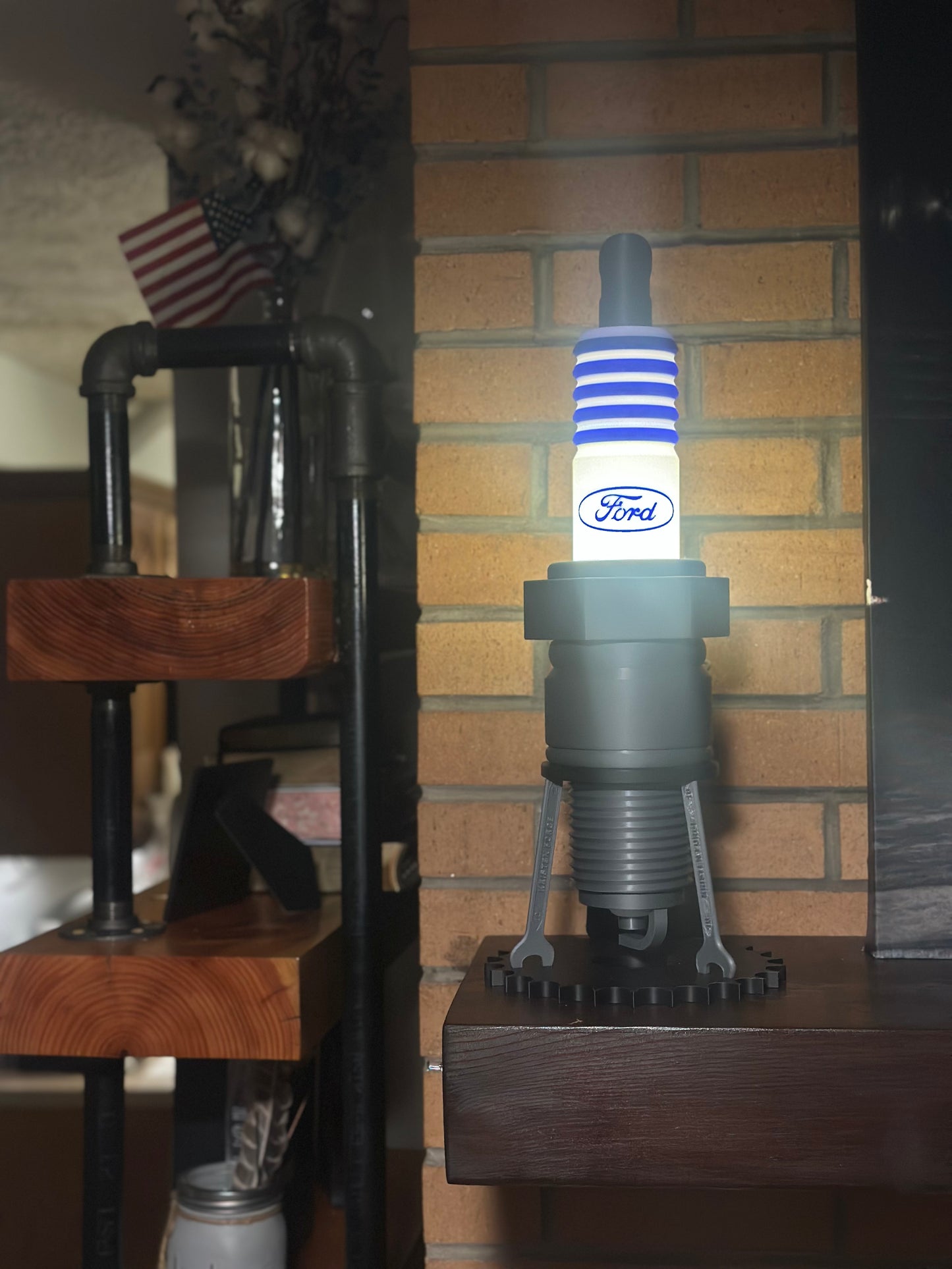 Ford usb lit spark plug lamp with stand